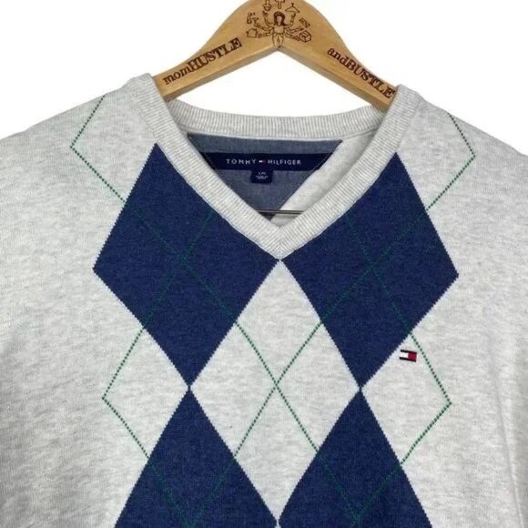 TOMMY HILFIGER MEN'S HEATHER GRAY/NAVY ARGYLE V-NECK SWEATER LARGE - Picture 2 of 5